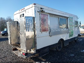 1994 Chevrolet P30, VIN 1GBKP32Y7R3324720. Zdjęcie 4 z 6 z aukcji IAAI. Katalog aut z USA OpenDataCar.