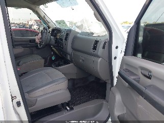 2017 Nissan NV 2500, VIN 1N6BF0KY6HN800579. Фото 5 з 6 з аукціону IAAI. Каталог авто зі США OpenDataCar.