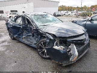 2020 Toyota Camry, VIN 4T1G11AK1LU902683. Фото 1 з 6 з аукціону IAAI. Каталог авто зі США OpenDataCar.