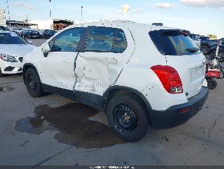 2015 Chevrolet Trax, VIN KL7CJKSB9FB057490. Zdjęcie 3 z 6 z aukcji IAAI. Katalog aut z USA OpenDataCar.