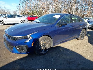 2026 Kia K5, VIN KNAG64J70T5411077. Фото 2 из 6 с аукциона IAAI. Каталог авто из США OpenDataCar.