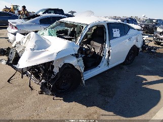 2019 Nissan Altima, VIN 1N4BL4BV7KC137220. Фото 2 з 6 з аукціону IAAI. Каталог авто зі США OpenDataCar.