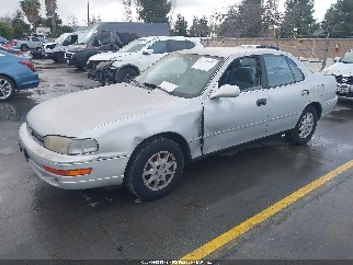 1992 Toyota Camry, VIN JT2SK12E1N0057194. Фото 2 з 6 з аукціону IAAI. Каталог авто зі США OpenDataCar.