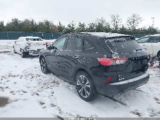 2022 Ford Escape, VIN 1FMCU0BZ3NUB06953. Фото 3 из 6 с аукциона IAAI. Каталог авто из США OpenDataCar.