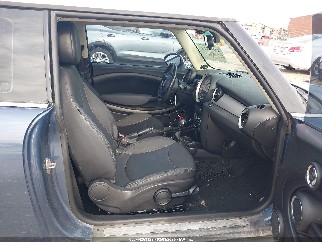 2011 Mini Cooper, VIN WMWSU3C58BT251417. Фото 5 з 6 з аукціону IAAI. Каталог авто зі США OpenDataCar.