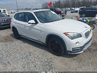 2015 Bmw X1, VIN WBAVL1C53FVY41751. Фото 1 з 6 з аукціону IAAI. Каталог авто зі США OpenDataCar.