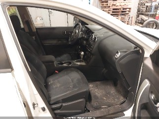 2015 Nissan Rogue, VIN JN8AS5MT7FW657792. Фото 5 з 6 з аукціону IAAI. Каталог авто зі США OpenDataCar.