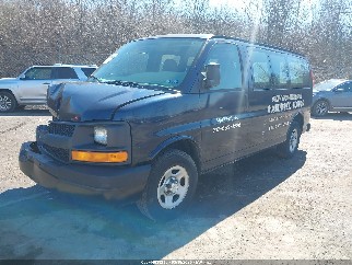 2006 Chevrolet Express 2500, VIN 1GCFG15X761207392. Фото 2 з 6 з аукціону IAAI. Каталог авто зі США OpenDataCar.
