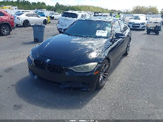 2013 Bmw 3 Series, VIN WBA3A5C54DF350374. Фото 2 з 6 з аукціону IAAI. Каталог авто зі США OpenDataCar.