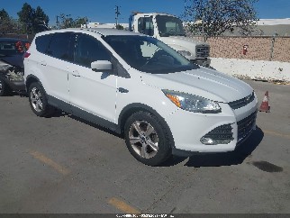 2016 Ford Escape, VIN 1FMCU0GX1GUB74937. Фото 1 з 6 з аукціону IAAI. Каталог авто зі США OpenDataCar.