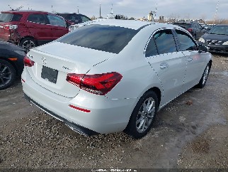 2020 Mercedes-benz A-Class, VIN WDD3G4FB0LW042426. Фото 4 из 6 с аукциона IAAI. Каталог авто из США OpenDataCar.