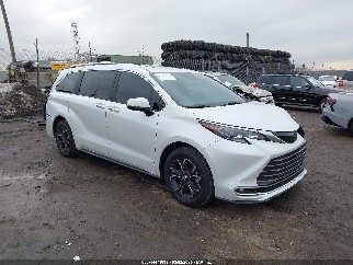 2026 Toyota Sienna, VIN 5TDESKFC2TS233215. Фото 1 з 6 з аукціону IAAI. Каталог авто зі США OpenDataCar.