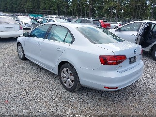 2017 Volkswagen Jetta, VIN 3VW2B7AJ1HM397274. Фото 3 з 6 з аукціону IAAI. Каталог авто зі США OpenDataCar.