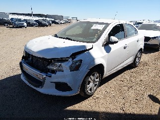 2018 Chevrolet Sonic, VIN 1G1JB5SH1J4132850. Фото 2 з 6 з аукціону IAAI. Каталог авто зі США OpenDataCar.