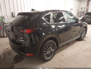 2021 Mazda CX-5, VIN JM3KFBCM3M1338064. Фото 4 з 6 з аукціону IAAI. Каталог авто зі США OpenDataCar.