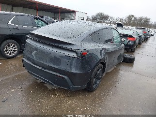 2026 Tesla Model Y, VIN 7SAYGDEDXTA428424. Фото 4 з 6 з аукціону IAAI. Каталог авто зі США OpenDataCar.