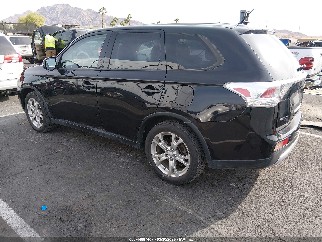 2015 Mitsubishi Outlander, VIN JA4AZ3A37FZ008535. Фото 3 з 6 з аукціону IAAI. Каталог авто зі США OpenDataCar.