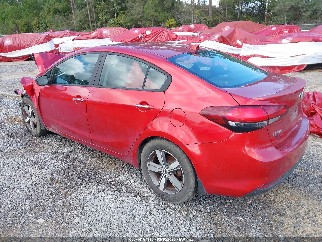 2018 Kia Forte, VIN 3KPFL4A72JE175976. Фото 3 з 6 з аукціону IAAI. Каталог авто зі США OpenDataCar.