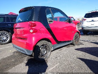 2013 Smart Fortwo, VIN WMEEJ3BA8DK717705. Фото 4 з 6 з аукціону IAAI. Каталог авто зі США OpenDataCar.