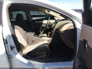 2012 Chevrolet Malibu, VIN 1G1ZB5E09CF150917. Zdjęcie 5 z 6 z aukcji IAAI. Katalog aut z USA OpenDataCar.