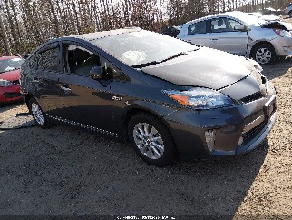 2014 Toyota Prius Plug-In, VIN JTDKN3DPXE3060859. Фото 1 з 6 з аукціону IAAI. Каталог авто зі США OpenDataCar.