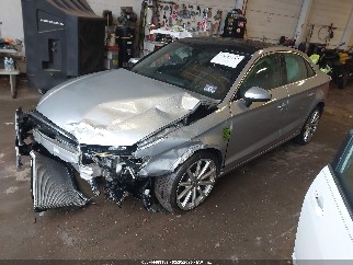 2015 Audi A3, VIN WAUEFGFF7F1033683. Фото 2 з 6 з аукціону IAAI. Каталог авто зі США OpenDataCar.
