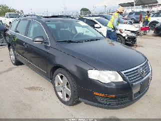 2008 Volkswagen Passat, VIN WVWLK73C88E056806. Zdjęcie 1 z 6 z aukcji IAAI. Katalog aut z USA OpenDataCar.