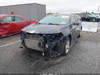 2018 Chevrolet Malibu, VIN 1G1ZB5ST1JF222317. Фото 2 з 6 з аукціону IAAI. Каталог авто зі США OpenDataCar.