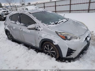 2018 Toyota Prius C, VIN JTDKDTB3XJ1614880. Фото 1 з 6 з аукціону IAAI. Каталог авто зі США OpenDataCar.