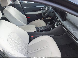 2025 Hyundai Sonata, VIN KMHL24JA0SA430576. Фото 5 з 6 з аукціону IAAI. Каталог авто зі США OpenDataCar.