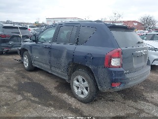 2017 Jeep Compass, VIN 1C4NJCBB4HD117913. Фото 3 з 6 з аукціону IAAI. Каталог авто зі США OpenDataCar.