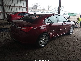 2013 Chrysler 200, VIN 1C3CCBBB6DN714730. Фото 4 з 6 з аукціону IAAI. Каталог авто зі США OpenDataCar.