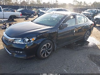 2017 Honda Accord, VIN 1HGCR2F86HA288786. Фото 2 з 6 з аукціону IAAI. Каталог авто зі США OpenDataCar.