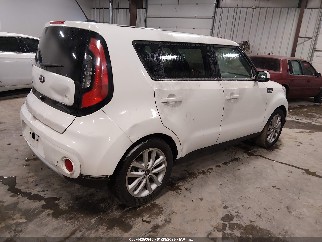 2017 Kia Soul, VIN KNDJP3A50H7418752. Фото 4 з 6 з аукціону IAAI. Каталог авто зі США OpenDataCar.