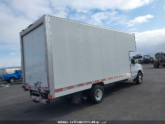 2025 Ford Econoline, VIN 1FDXE4FN8SDD11323. Фото 4 з 6 з аукціону IAAI. Каталог авто зі США OpenDataCar.