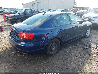 2014 Volkswagen Jetta, VIN 3VWD17AJ0EM426884. Фото 4 з 6 з аукціону IAAI. Каталог авто зі США OpenDataCar.