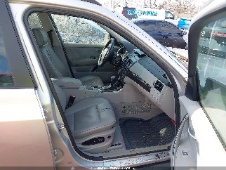 2007 Bmw X3, VIN WBXPC93437WJ00113. Zdjęcie 5 z 6 z aukcji IAAI. Katalog aut z USA OpenDataCar.