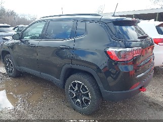 2025 Jeep Compass, VIN 3C4NJDDN1ST593633. Фото 3 из 6 с аукциона IAAI. Каталог авто из США OpenDataCar.