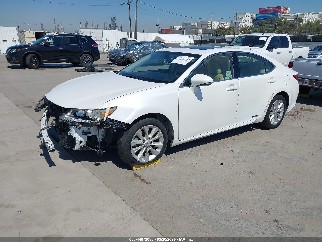 2015 Lexus ES 300h, VIN JTHBW1GGXF2100246. Photo 2 of 6 from IAAI auction. OpenDataCar US salvage catalog.
