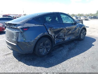 2026 Tesla Model Y, VIN 7SAYGDED5TF378664. Фото 4 з 6 з аукціону IAAI. Каталог авто зі США OpenDataCar.