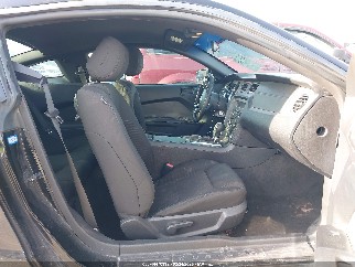 2013 Ford Mustang, VIN 1ZVBP8AMXD5211684. Zdjęcie 5 z 6 z aukcji IAAI. Katalog aut z USA OpenDataCar.