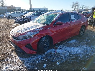 2023 Kia Forte, VIN 3KPF24AD8PE596411. Zdjęcie 2 z 6 z aukcji IAAI. Katalog aut z USA OpenDataCar.