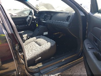 2011 Ford Crown Victoria, VIN 2FABP7BV6BX135256. Фото 5 з 6 з аукціону IAAI. Каталог авто зі США OpenDataCar.