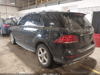2018 Mercedes-benz GLE-Class, VIN 4JGDA5HB6JB058097. Zdjęcie 3 z 6 z aukcji IAAI. Katalog aut z USA OpenDataCar.