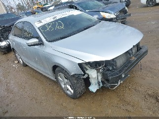 2013 Volkswagen Jetta, VIN 3VWLL7AJ3DM442016. Фото 1 з 6 з аукціону IAAI. Каталог авто зі США OpenDataCar.