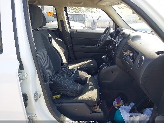 2017 Jeep Patriot, VIN 1C4NJPBA1HD162127. Фото 5 з 6 з аукціону IAAI. Каталог авто зі США OpenDataCar.