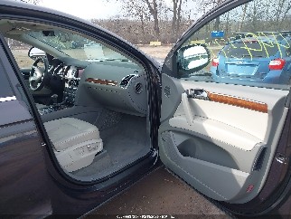 2013 Audi Q7, VIN WA1LGAFE6DD002426. Фото 5 з 6 з аукціону IAAI. Каталог авто зі США OpenDataCar.