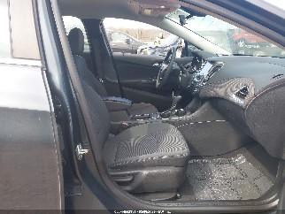 2017 Chevrolet Cruze, VIN 3G1BE6SM8HS608424. Фото 5 з 6 з аукціону IAAI. Каталог авто зі США OpenDataCar.