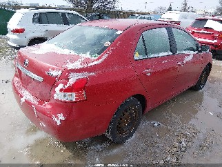 2011 Toyota Yaris, VIN JTDBT4K33B1405264. Фото 4 з 6 з аукціону IAAI. Каталог авто зі США OpenDataCar.