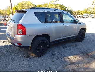 2012 Jeep Compass, VIN 1C4NJDBB4CD522684. Фото 4 з 6 з аукціону IAAI. Каталог авто зі США OpenDataCar.